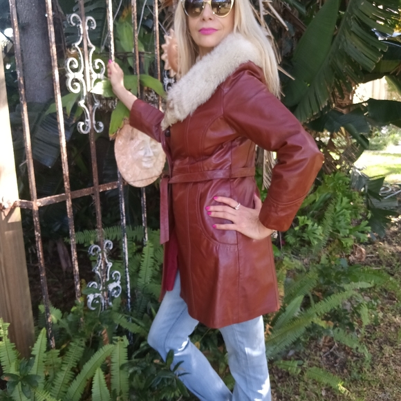 70s vintage Leather Fox trimmed Jacket Small - Picture 8 of 11
